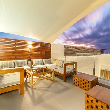 One Bay Residence Unit 15 - Penthouse With Private Roof Top, Jacuzzi And Sea View グランベ エクステリア 写真