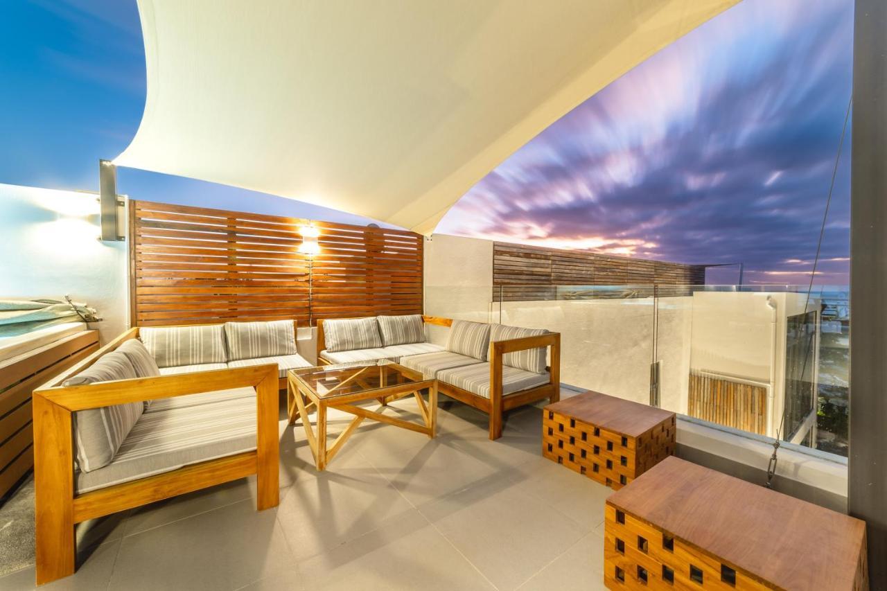 One Bay Residence Unit 15 - Penthouse With Private Roof Top, Jacuzzi And Sea View グランベ エクステリア 写真