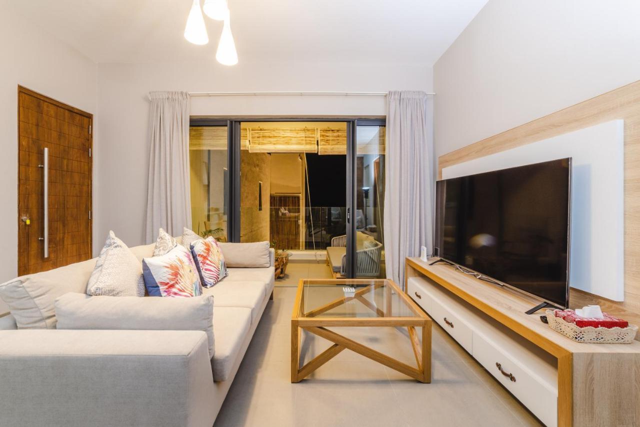 One Bay Residence Unit 15 - Penthouse With Private Roof Top, Jacuzzi And Sea View グランベ エクステリア 写真