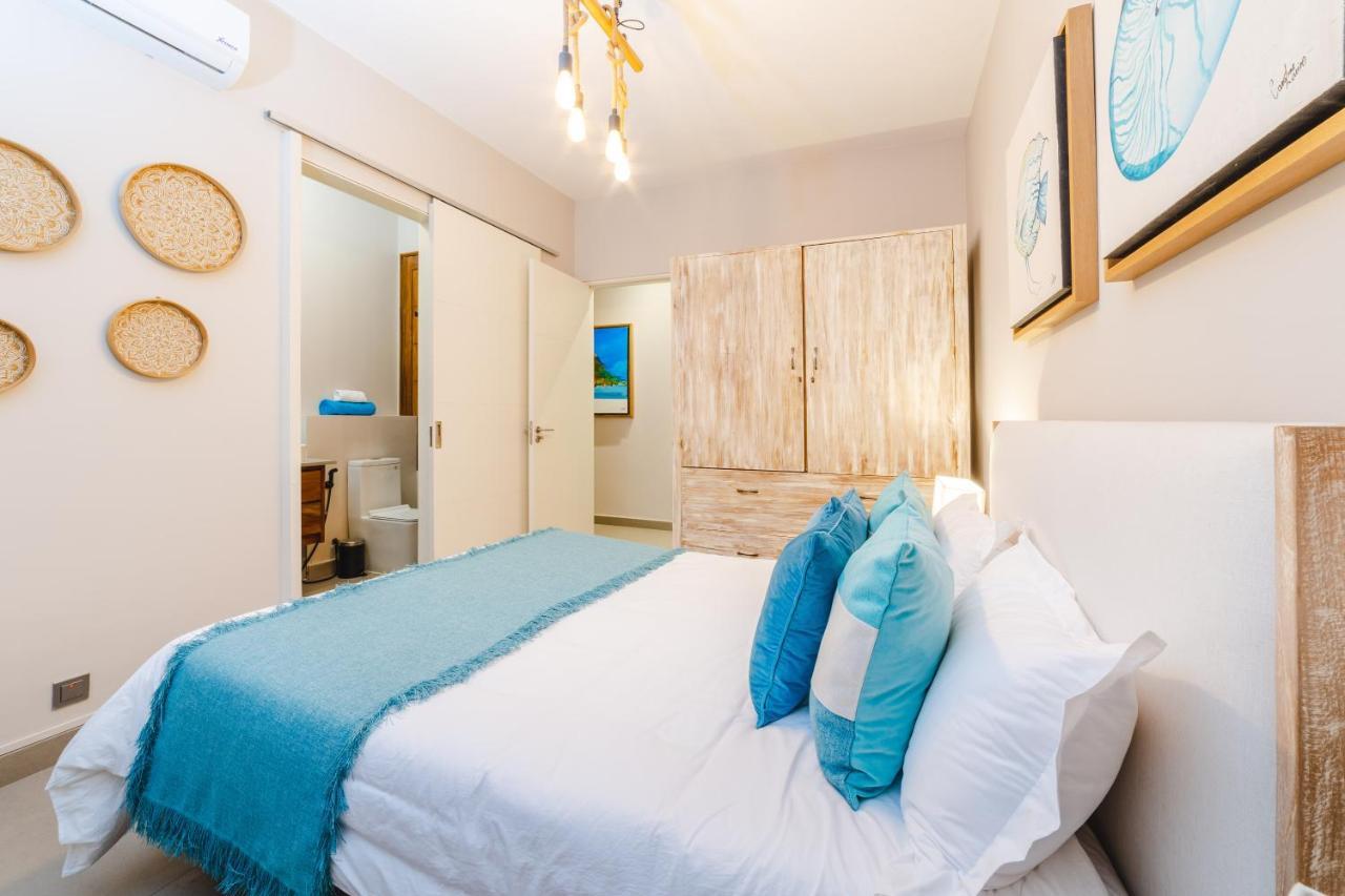 One Bay Residence Unit 15 - Penthouse With Private Roof Top, Jacuzzi And Sea View グランベ エクステリア 写真