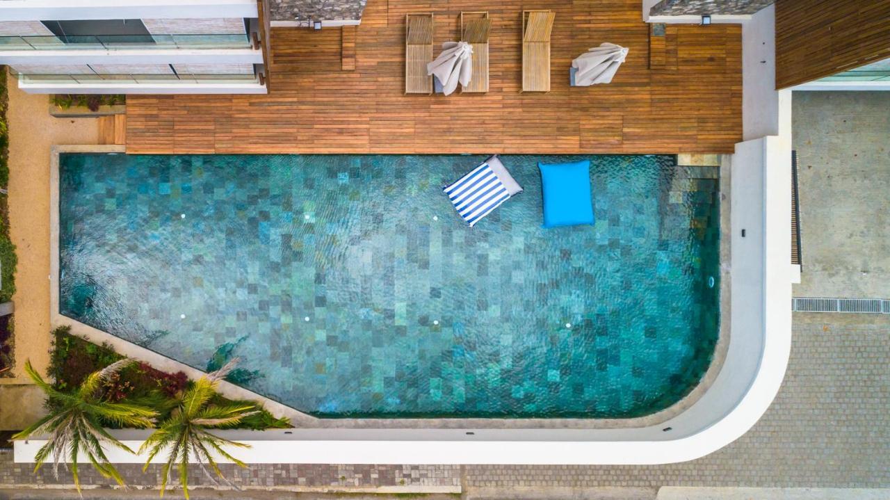 One Bay Residence Unit 15 - Penthouse With Private Roof Top, Jacuzzi And Sea View グランベ エクステリア 写真